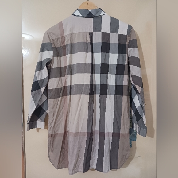 Burberry Brit Plaid Shirt, Blouse Size XS - Picture 4 of 9